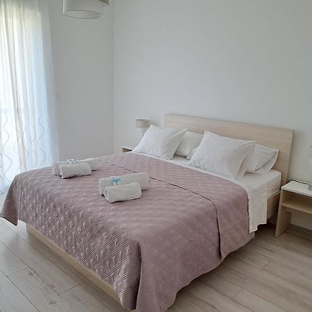 Apartment & Room Ladisic أوراساك الغرفة الصورة