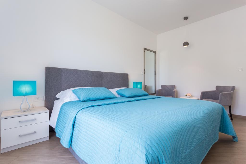Apartment & Room Ladisic أوراساك المظهر الخارجي الصورة