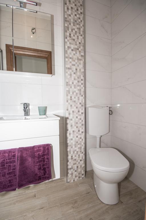 Apartment & Room Ladisic أوراساك المظهر الخارجي الصورة